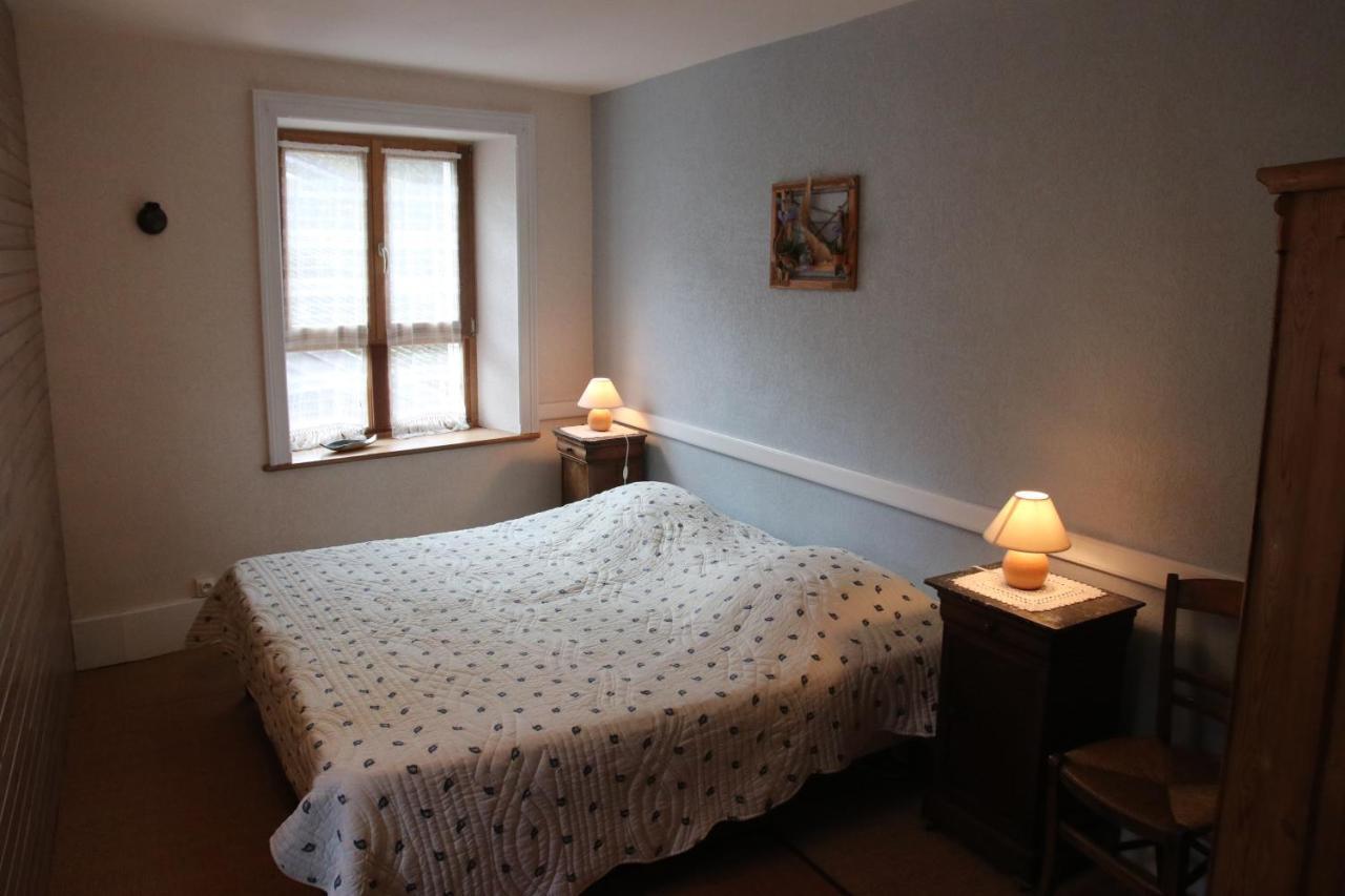 Le Val La Feculerie Bed & Breakfast エクステリア 写真
