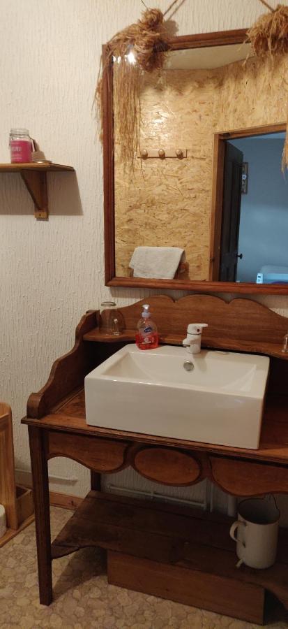 Le Val La Feculerie Bed & Breakfast エクステリア 写真